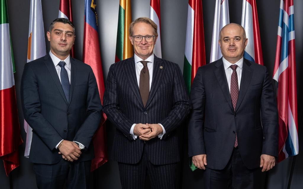 სასაზღვრო პოლიციის უფროსი და საპატრულო პოლიციის დეპარტამენტის დირექტორი Frontex-ის მმართველი საბჭოსა და ევროკავშირის გაწევრიანების წინა ეტაპზე მყოფი პარტნიორების შეხვედრაში მონაწილეობდნენ