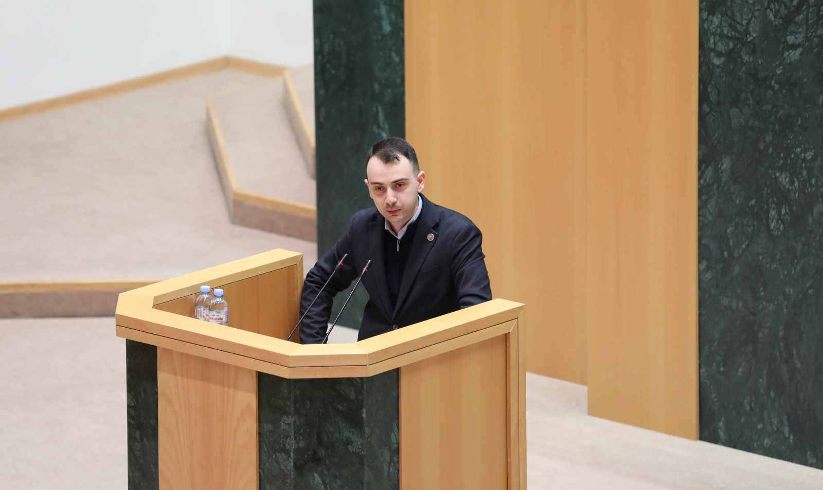 გიორგი ჩაკვეტაძე - საგანმანათლებლო დაწესებულებები დაიცალა პოლიტიკური გავლენებისგან და იქ დაბრუნდა განათლება