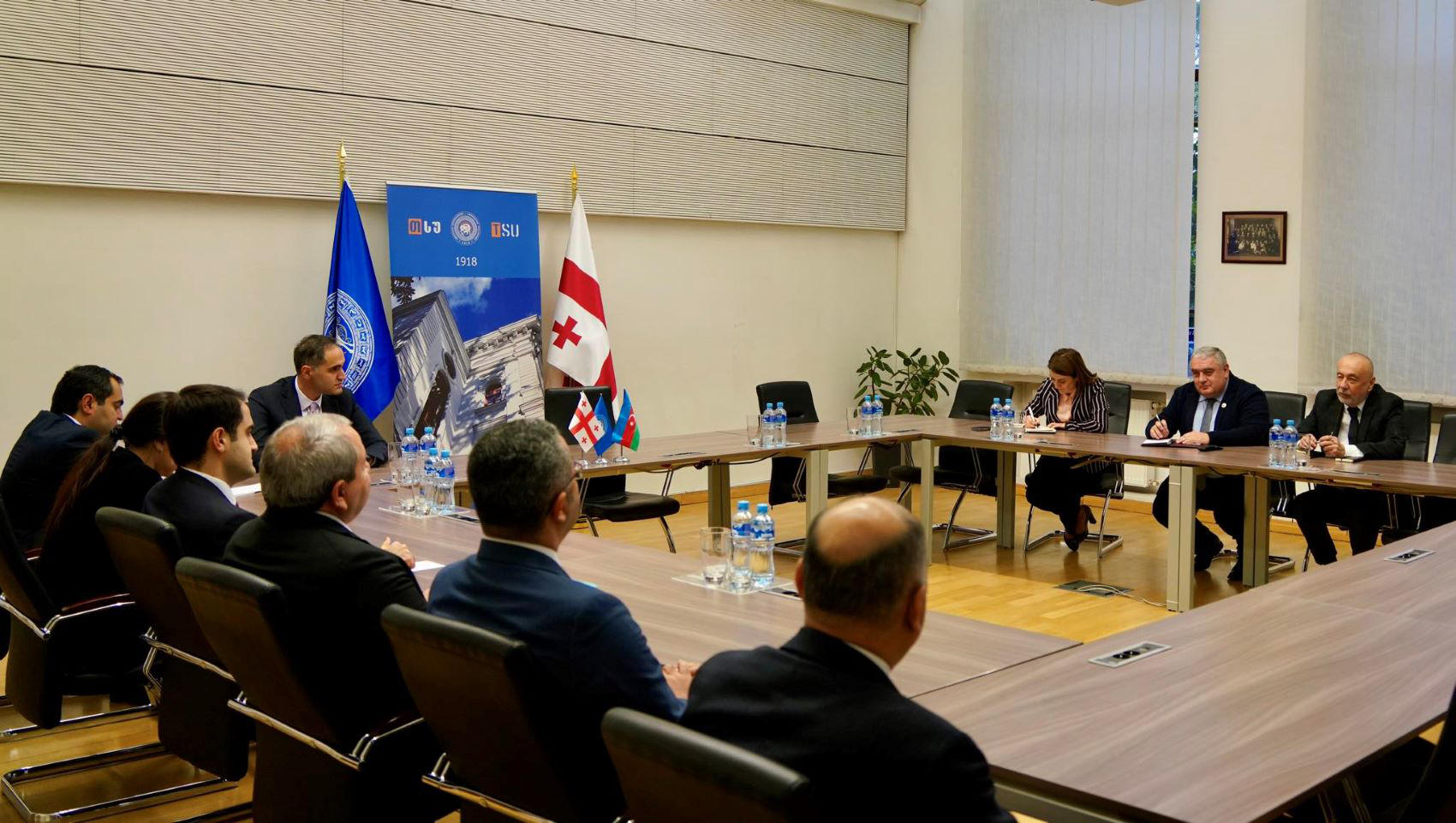 ჯაბა სამუშიამ აზერბაიჯანის დელეგაციას უმასპინძლა