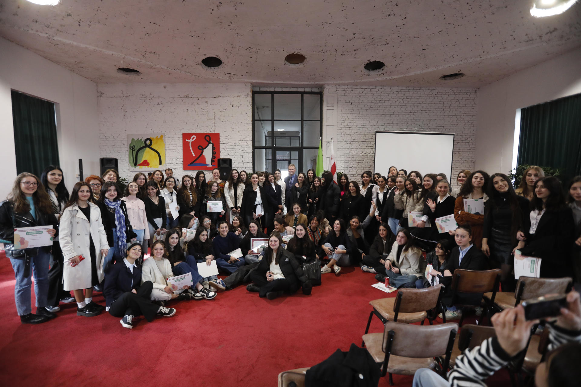 საქართველოს ფერმერთა ასოციაციის ორგანიზებით, მოსწავლე გოგონების დაჯილდოების ცერემონია გაიმართა