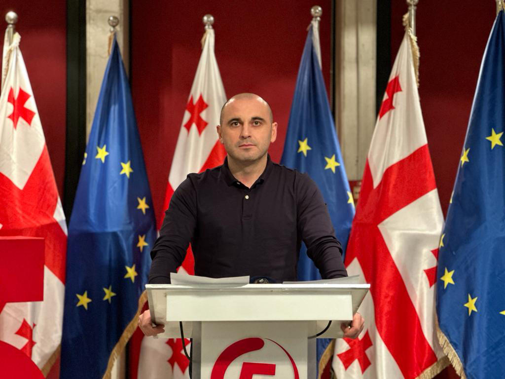 ლევან ხაბეიშვილი - რიჟვაძეებმა და მისმა კლანმა გადაჭამეს აჭარა - ეს კრიმინალური დაჯგუფება ვერ იტანს, როცა „ნაციონალური მოძრაობის“ ლიდერები ხალხის პრობლემებს ახსენებენ