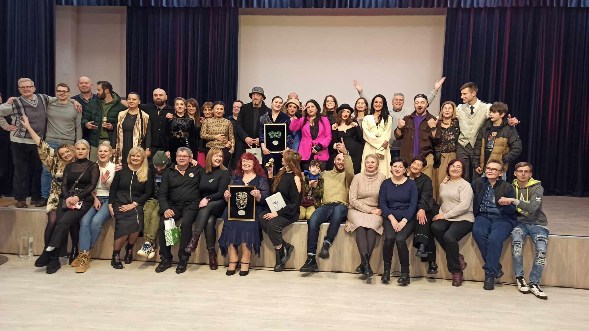 ქართველი ემიგრანტების სამოყვარულო თეატრმა საერთაშორისო ფესტივალზე წარმატებას მიაღწია