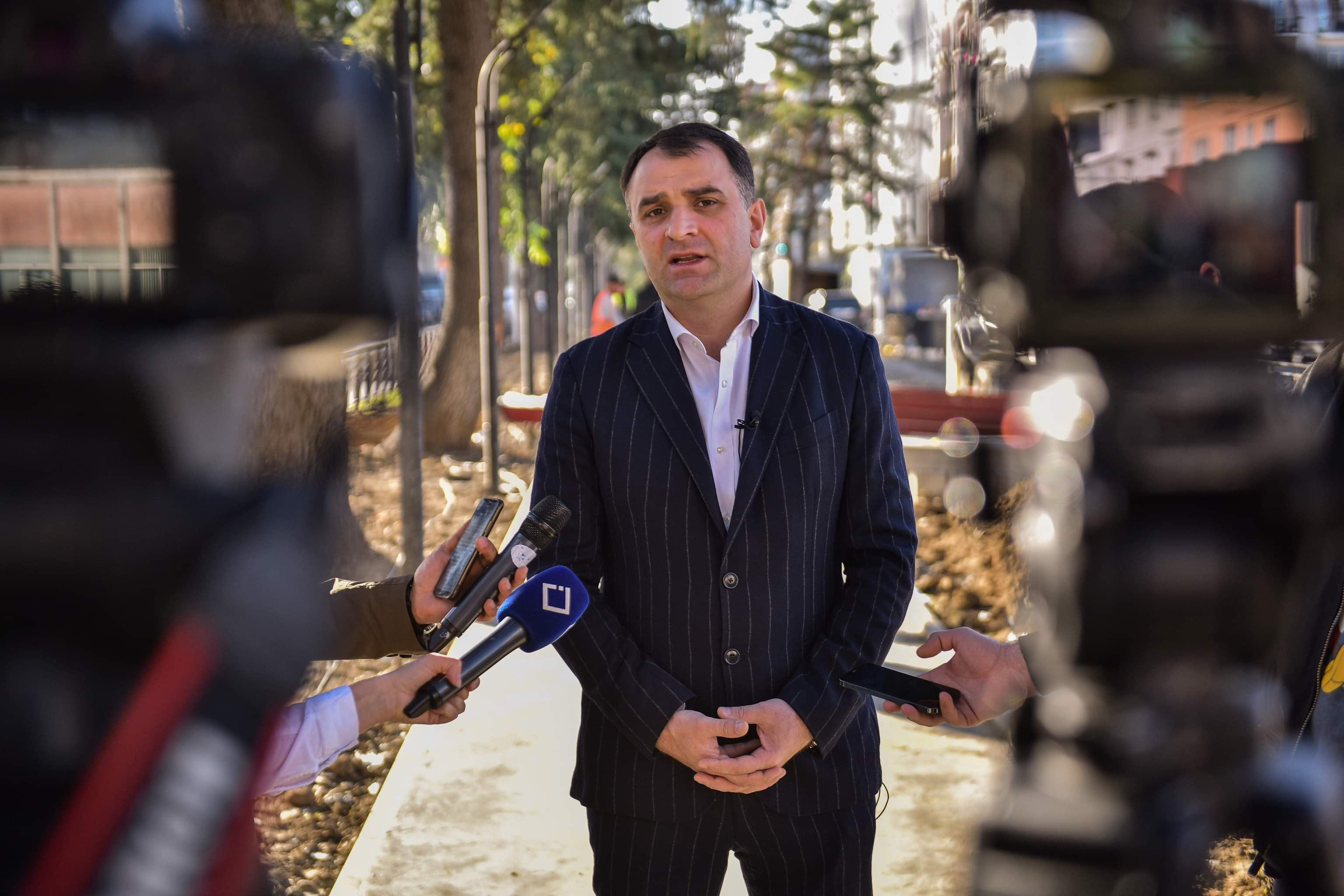 ბათუმის მერი არჩილ ჩიქოვანი - დაპირება შესრულებულია, ბათუმს კიდევ ერთი ახალი სკვერი შეემატება