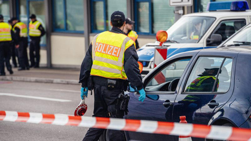 Spiegel - გერმანია მეზობელ სახელმწიფოებთან სასაზღვრო კონტროლს 15 დეკემბრამდე გააგრძელებს