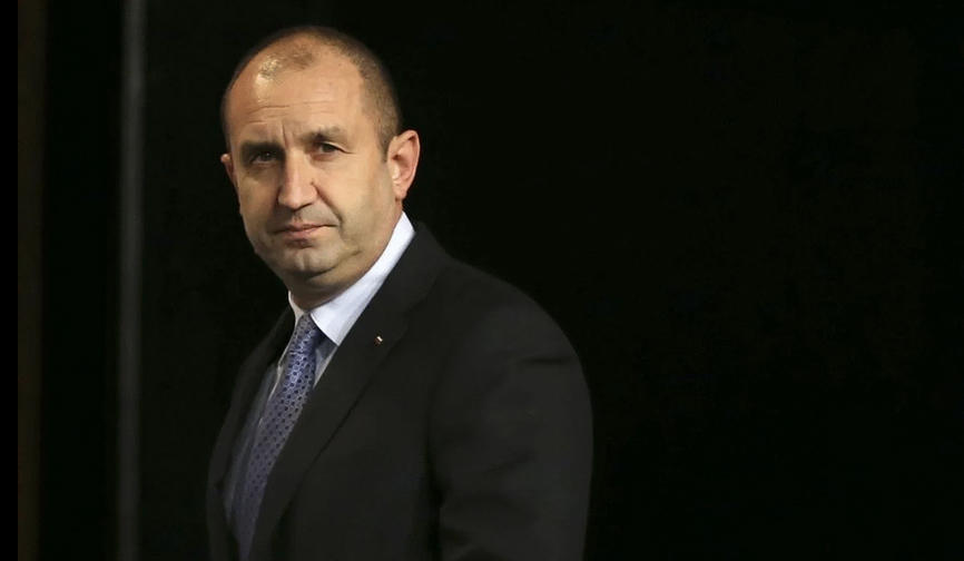 ბულგარეთის პრეზიდენტმა უკრაინისთვის ჯავშანტექნიკის მიწოდების გადაწყვეტილებას ვეტო დაადო