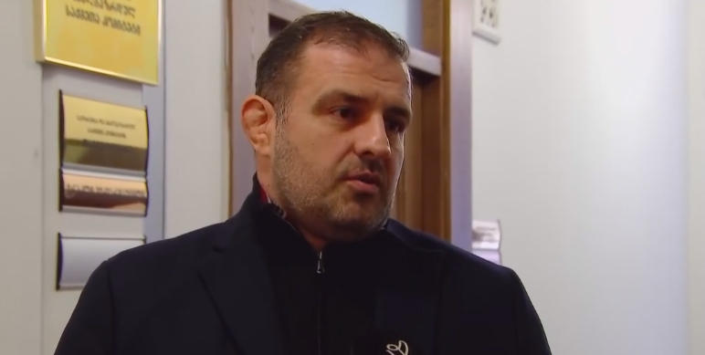 გეგა გეგეშიძე - რამდენი ვინმე იჭორავებს, პრეზიდენტმა უნდა დატოვოს თანამდებობა? - სცემეს კურტანიძეს, აგინეს? - ვიღაცას სჭირდებოდა და ჭორებს აყვნენ