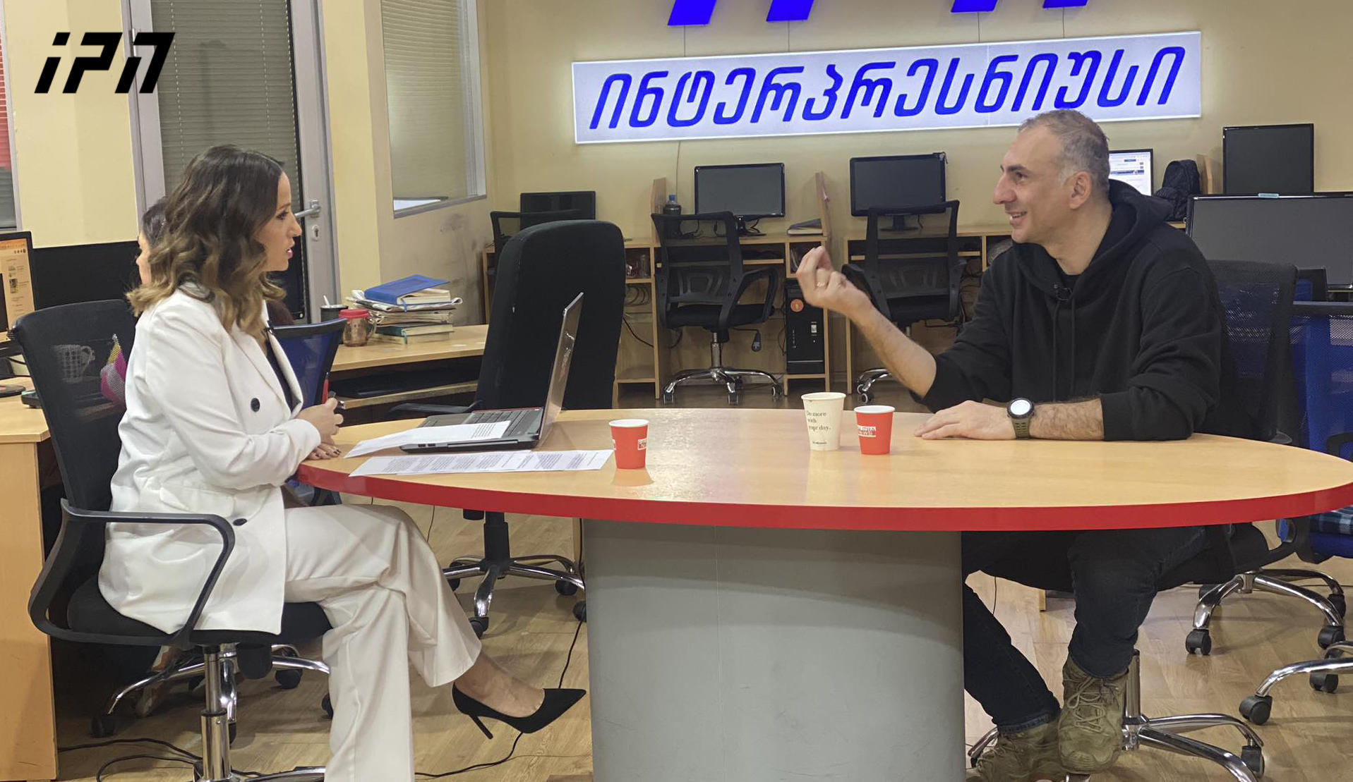 ალეკო ელისაშვილი - „შავი ფული“ ორ პარტიაში - „ქართულ ოცნებასა“ და „ნაციონალურ მოძრაობაში“ ტრიალებს, დანარჩენებს „თეთრი ფულიც“ არ გვაქვს - შემდგარი ოლიგარქი ერთი გვყავს და ოლიგარქობის მოსურნე - რამდენიმე