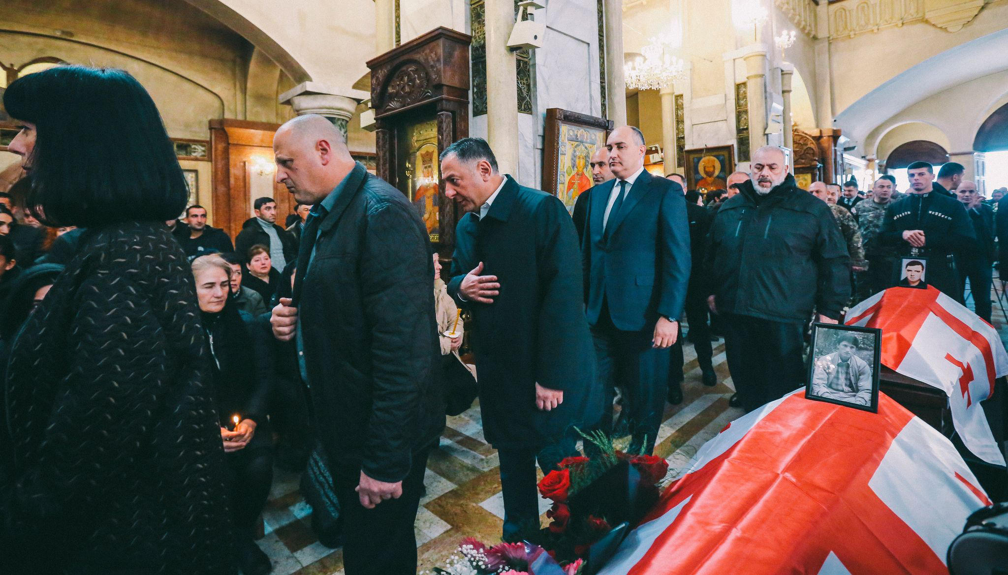 შინაგან საქმეთა მინისტრი ოკუპირებული აფხაზეთიდან გადმოსვენებული 23 პირის სამოქალაქო პანაშვიდს დაესწრო