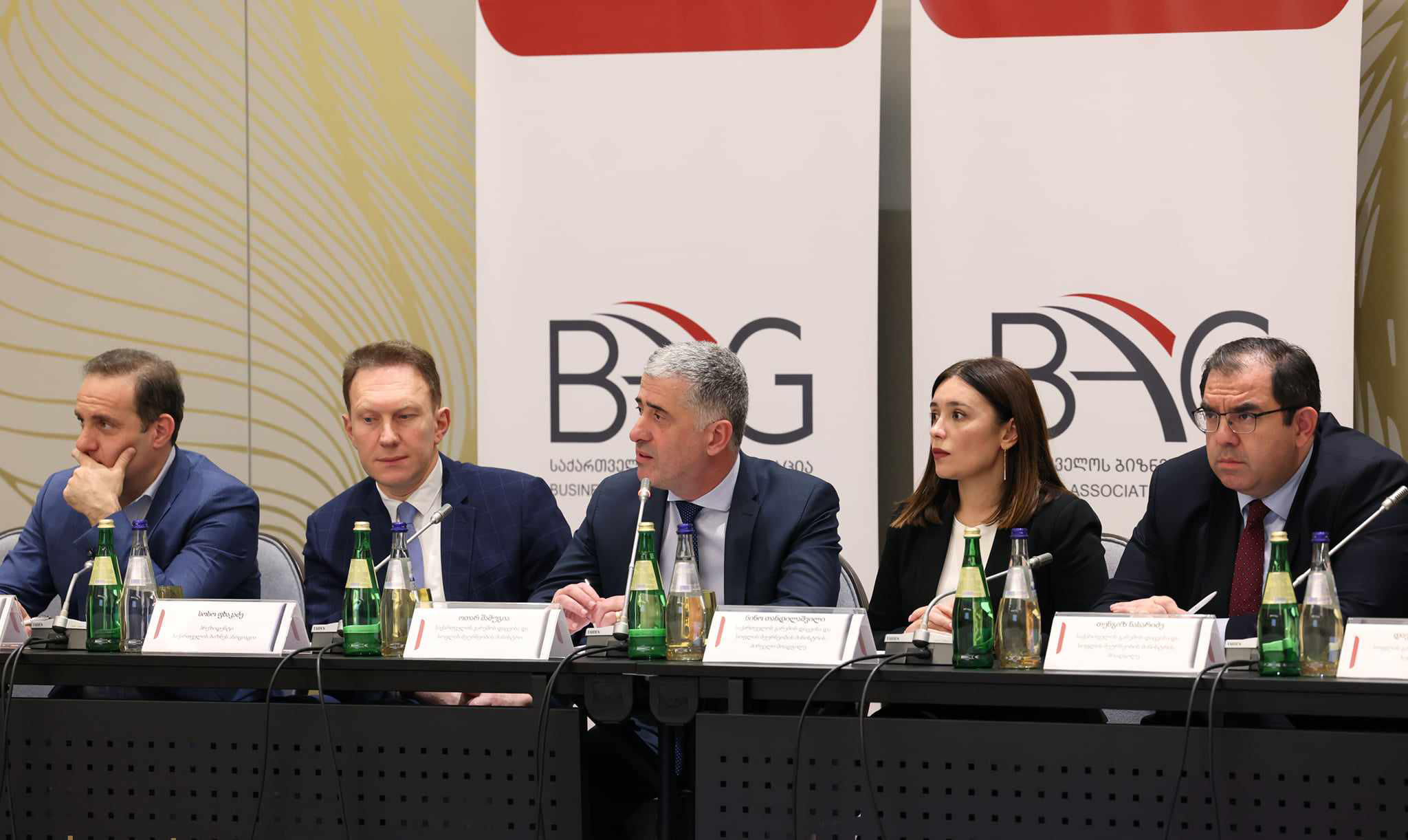 გარემოს დაცვისა და სოფლის მეურნეობის მინისტრი ოთარ შამუგია საქართველოს ბიზნესასოციაციის წევრებს შეხვდა