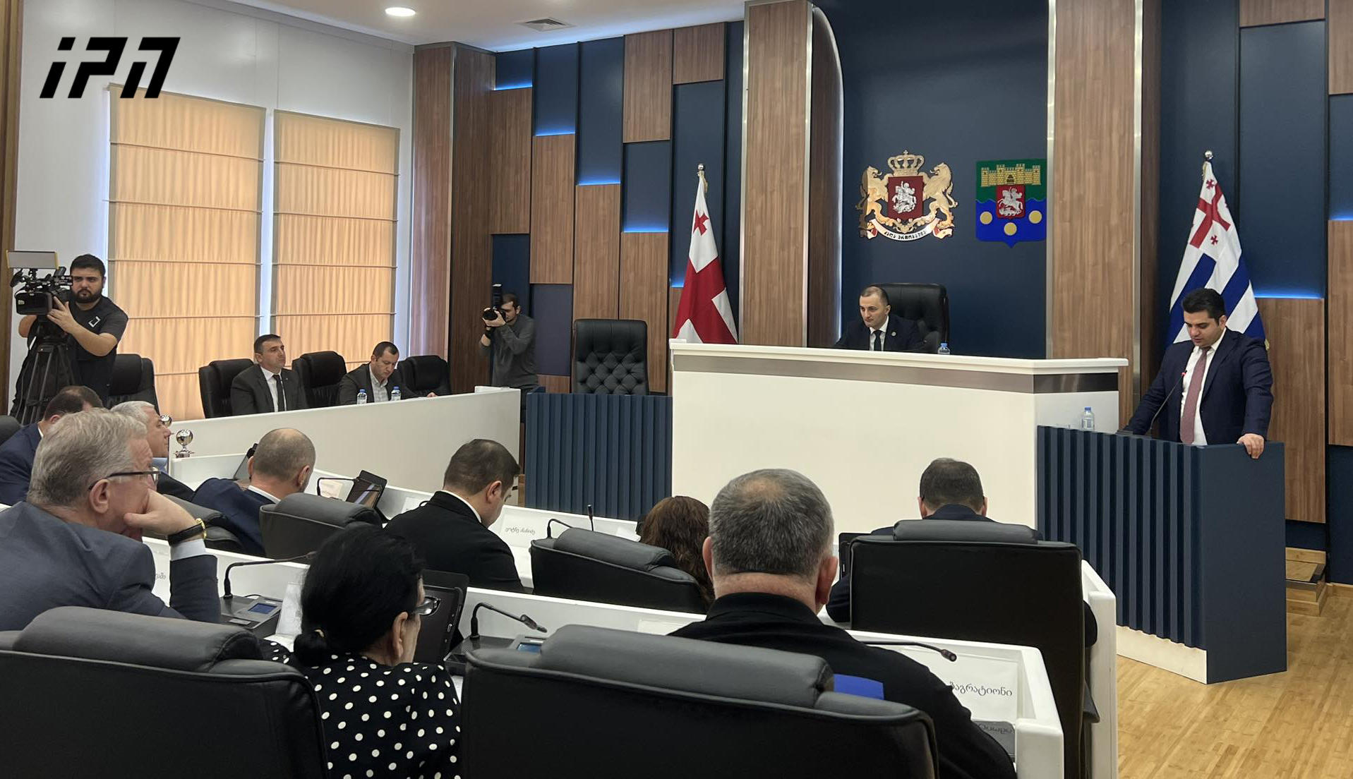 აჭარის უმაღლეს საბჭოში, „2024 წლის რესპუბლიკური ბიუჯეტის“ განხილვა მიმდინარეობს