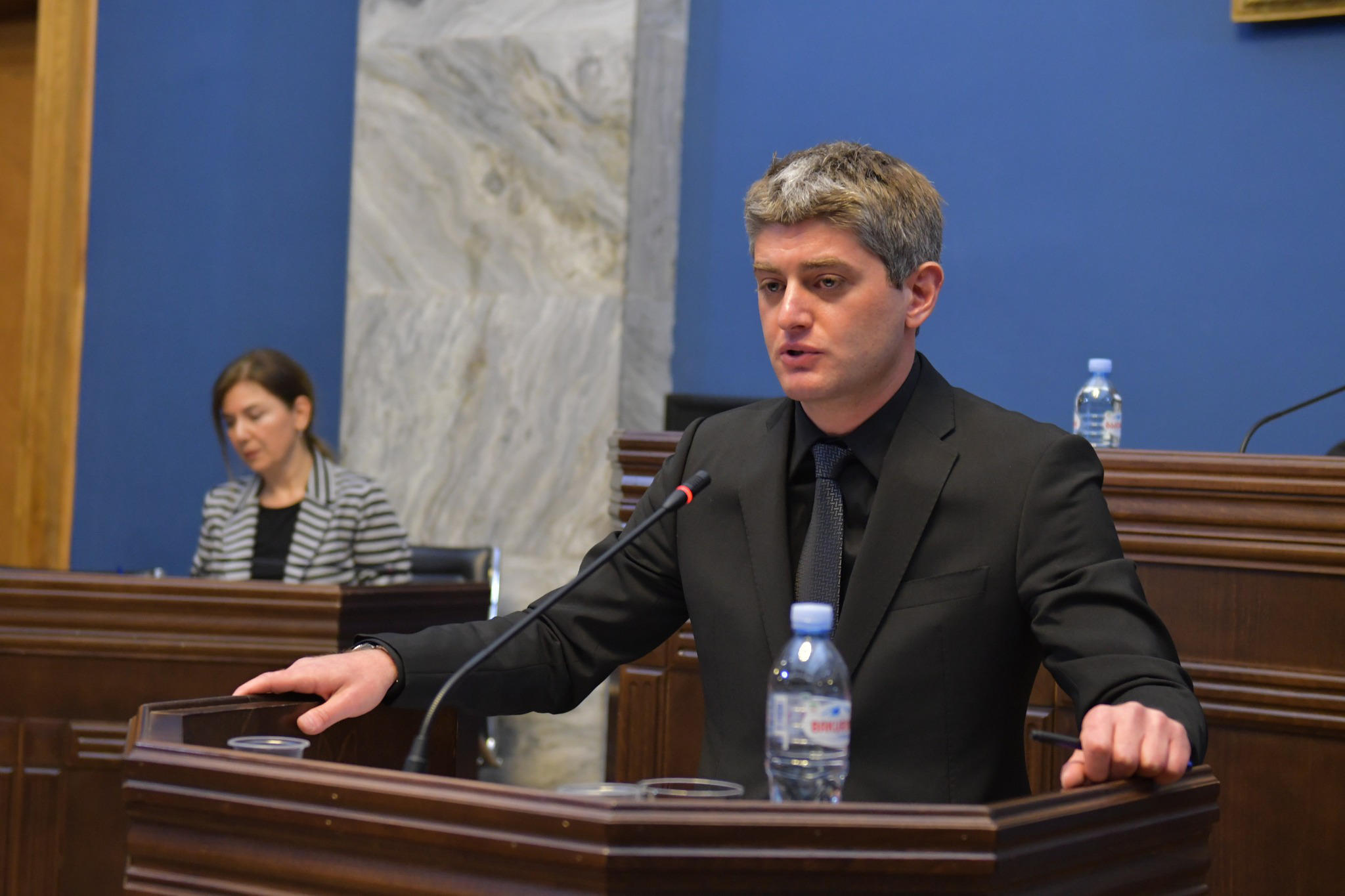 ფოთის მაჟორიტარმა დეპუტატმა საპორტო ქალაქებში ადგილობრივი საკონტეინერო მოსაკრებლის დაწესების შესახებ ინიციატივა წარადგინა