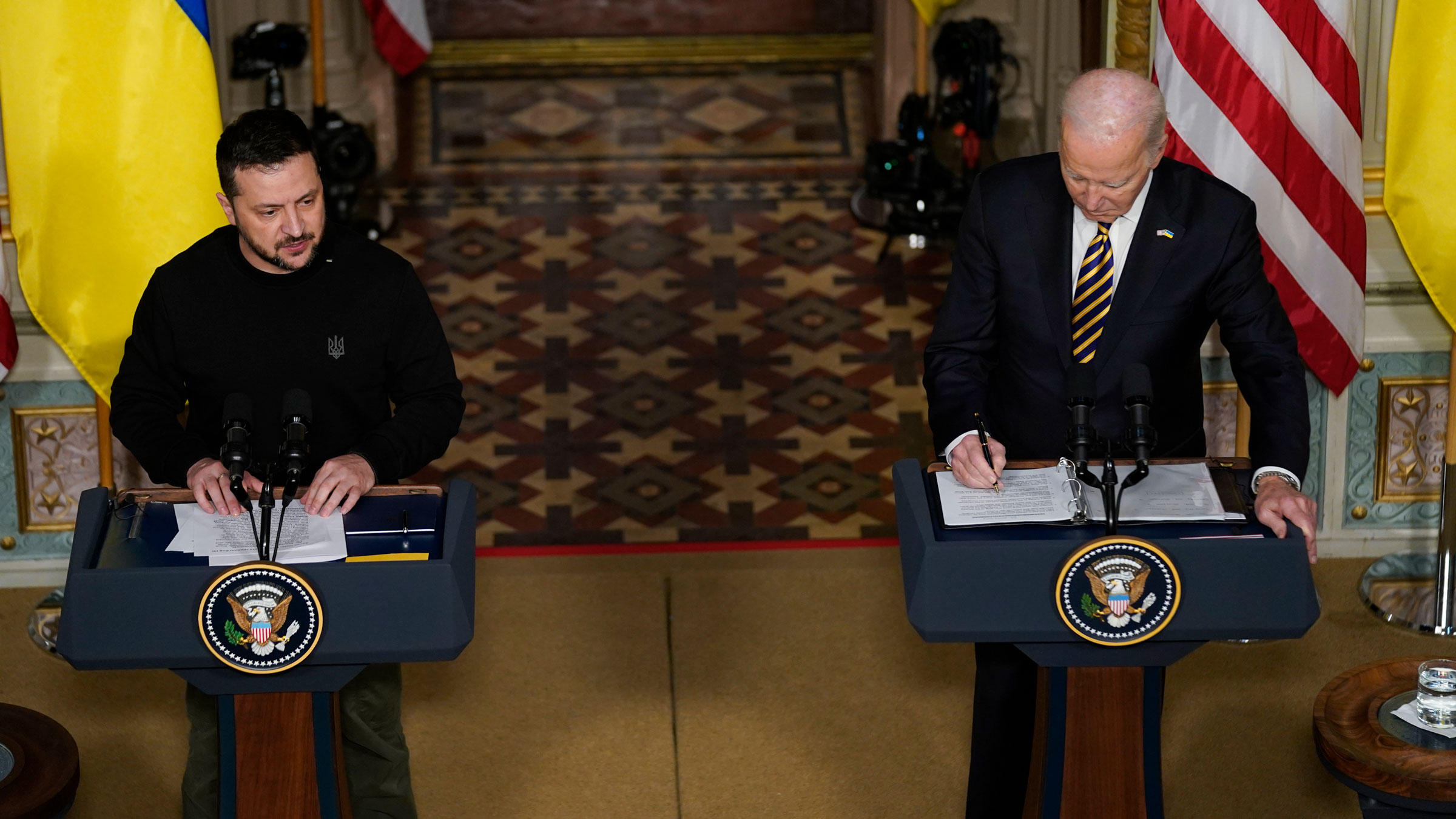 ვოლოდიმირ ზელენსკი - ჯო ბაიდენმა და მე ვისაუბრეთ, როგორ გავზარდოთ უკრაინის სიძლიერე 2024 წელს