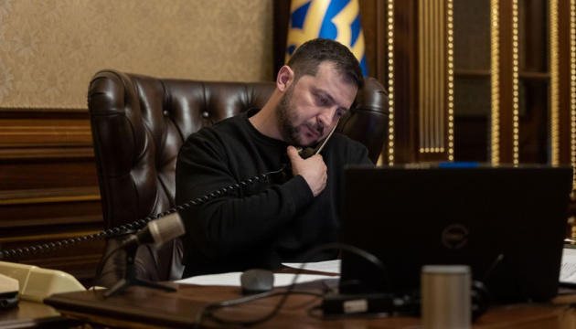 ვოლოდიმირ ზელენსკისა და დონალდ ტუსკს შორის სატელეფონო საუბარი შედგა