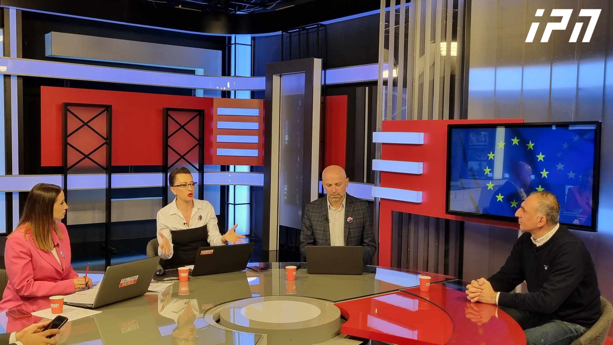 ალეკო ელისაშვილი - ძლივს ჩვენი წინაპრების ძვლები ხარობენ და ამათ მაინც ვიწრო, იაფფასიანი, პარტიული ღონისძიება მოაწყვეს - მე რომ ვყოფილიყავი პრემიერი, ყველას დავუძახებდი სცენაზე, ვიტყოდი: "გულზე არ მეხატება" სააკაშვილი, მაგრამ მასაც ვულოცავ