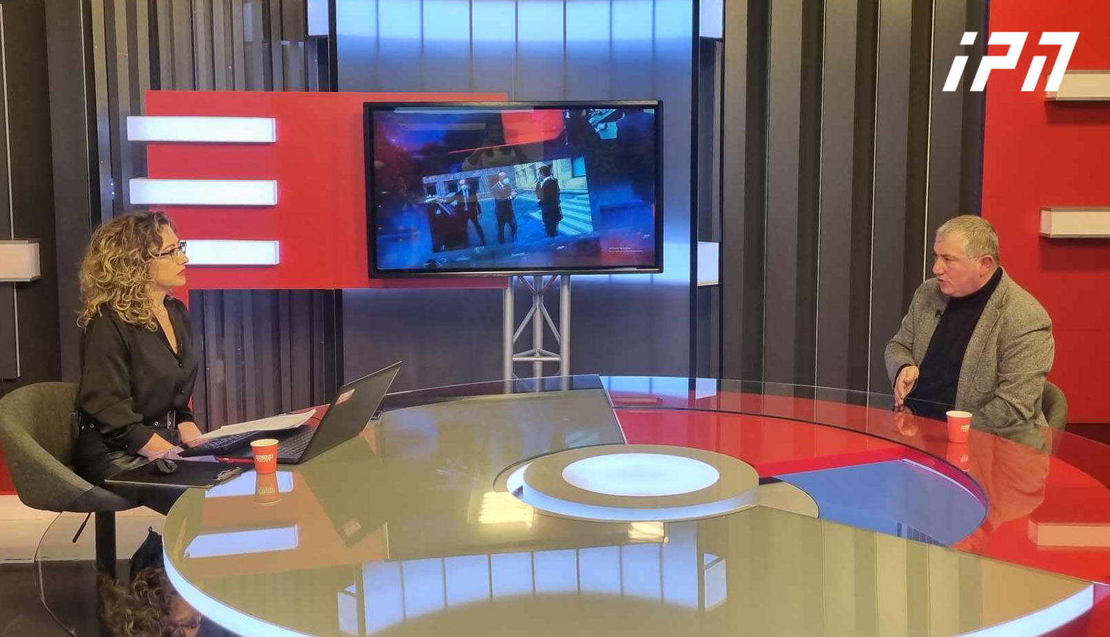 ვახტანგ კალოიანი - ვიდრე მედიკამენტები სადაზღვევო კომპანიების დაფინანსებაში არ იქნება მოქცეული, მანამდე ყველა თამაშს ამ მიმართულებით პოლიტიკურ სპეკულაციად შევაფასებდი - სახელმწიფოს პოლიტიკამ შეზღუდა კონკურენცია