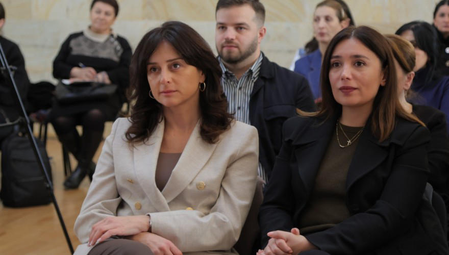 პარლამენტის გარემოს დაცვისა და ბუნებრივი რესურსების კომიტეტი საქართველოს კლიმატის ცვლილების კანონის „თეთრი წიგნის“ შესახებ კონსულტაციებს აგრძელებს