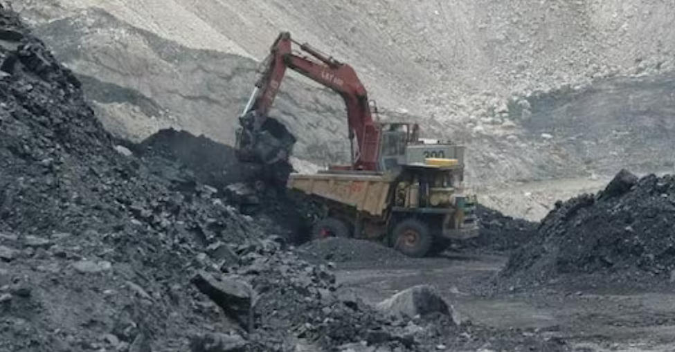 ჩინეთში ქვანახშირის მაღაროში მომხდარი უბედური შემთხვევის შედეგად 12 ადამიანი დაიღუპა