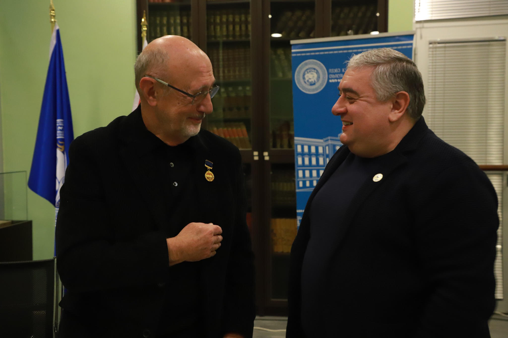 ჯაბა სამუშიამ დავით ფრანგიშვილი უნივერსიტეტის ოქროს მედლით დააჯილდოვა