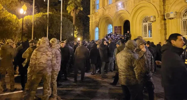 Т.н. парламент оккупированной Абхазии утвердил передачу России дачи в Пицунде