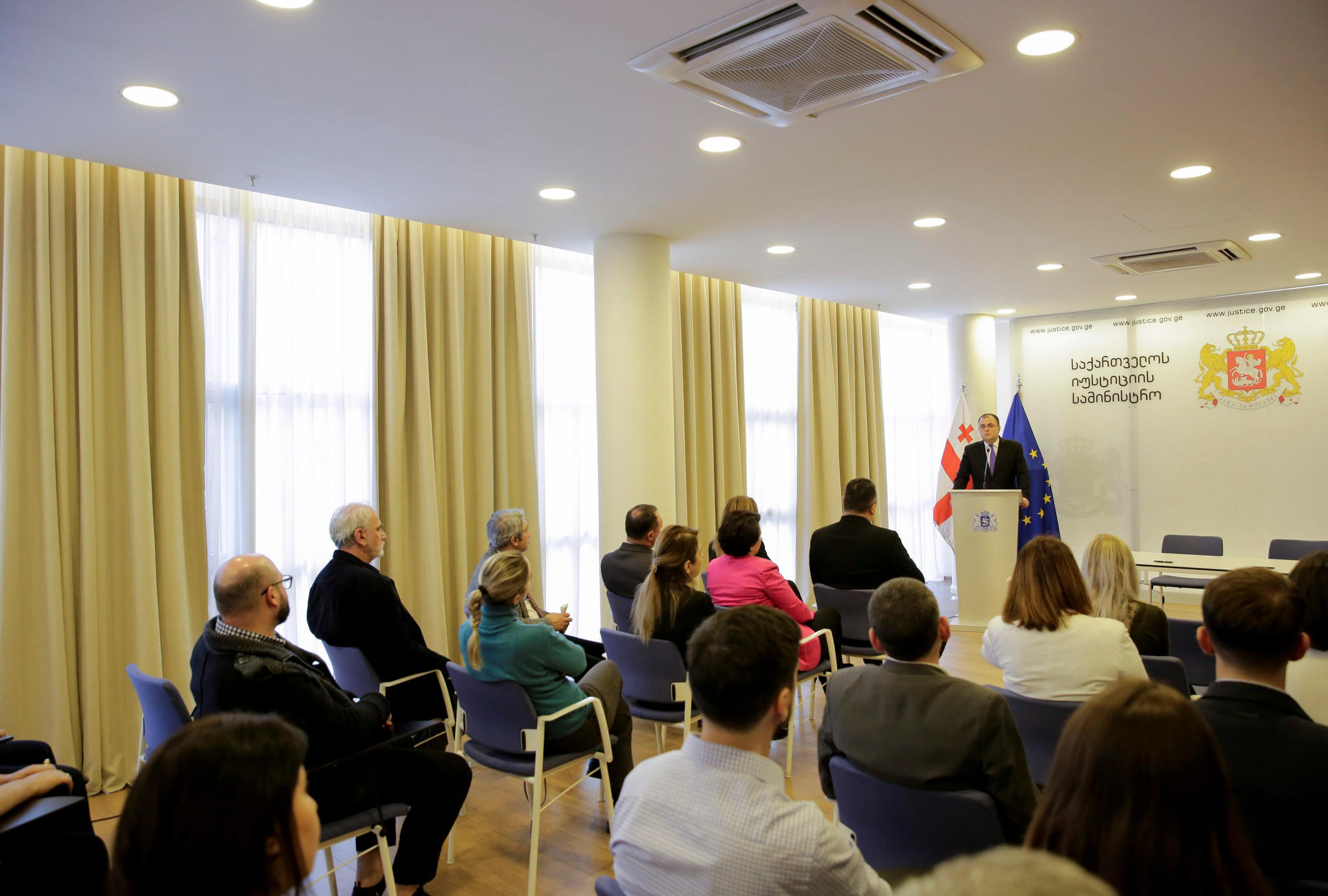 იუსტიციის სამინისტრომ საგრანტო კონკურსის გამარჯვებულებთან ხელშეკრულებები გააფორმა