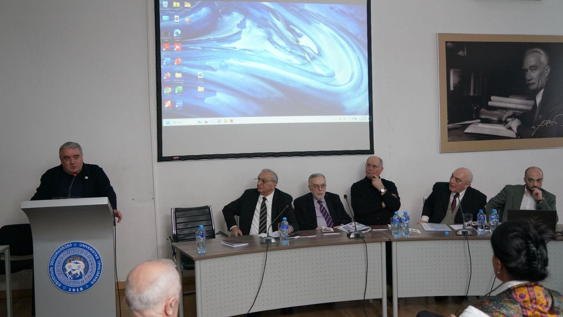 ჯაბა სამუშიამ აკაკი სურგულაძის 110 წლისადმი მიძღვნილი საიუბილეო ღონისძიება გახსნა