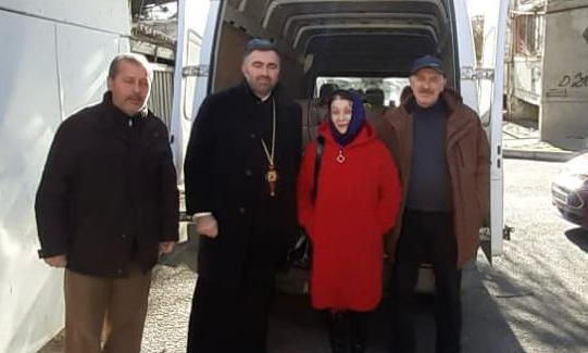 რელიგიის სააგენტო და ბაპტისტური ეკლესიების კავშირი გიმნაზიას დაეხმარა