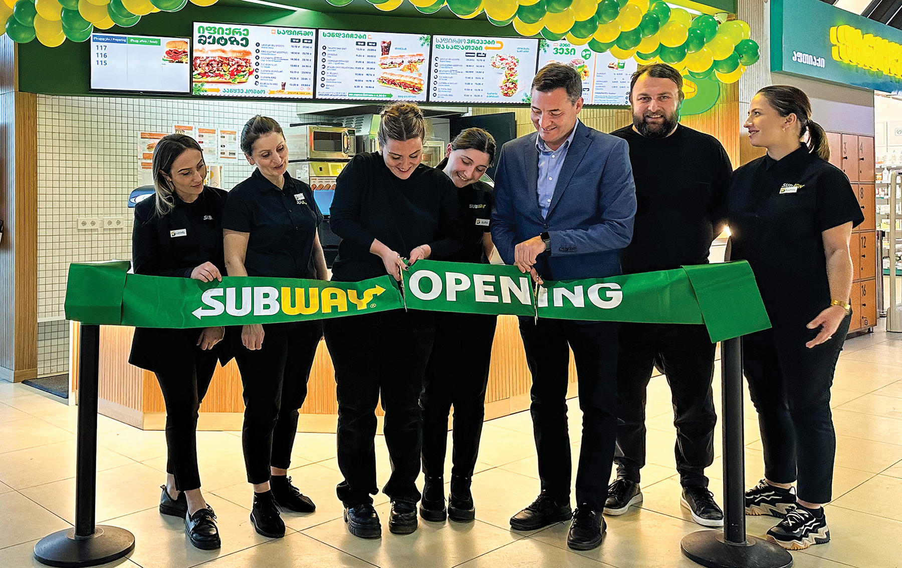 „ვისოლ ჯგუფმა“ ერთ დღეში „საბვეის“ - 6 და „ვენდის“ - 1 ახალი რესტორანი გახსნა