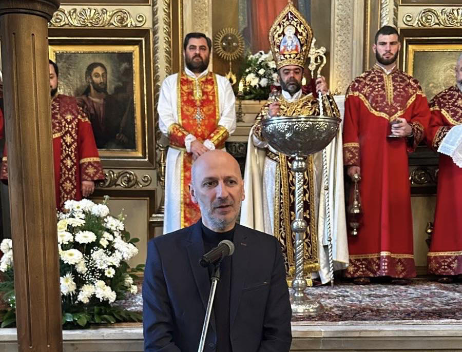 ზაზა ვაშაყმაძემ სომხურ ეკლესიას შობა და ნათლისღება მიულოცა