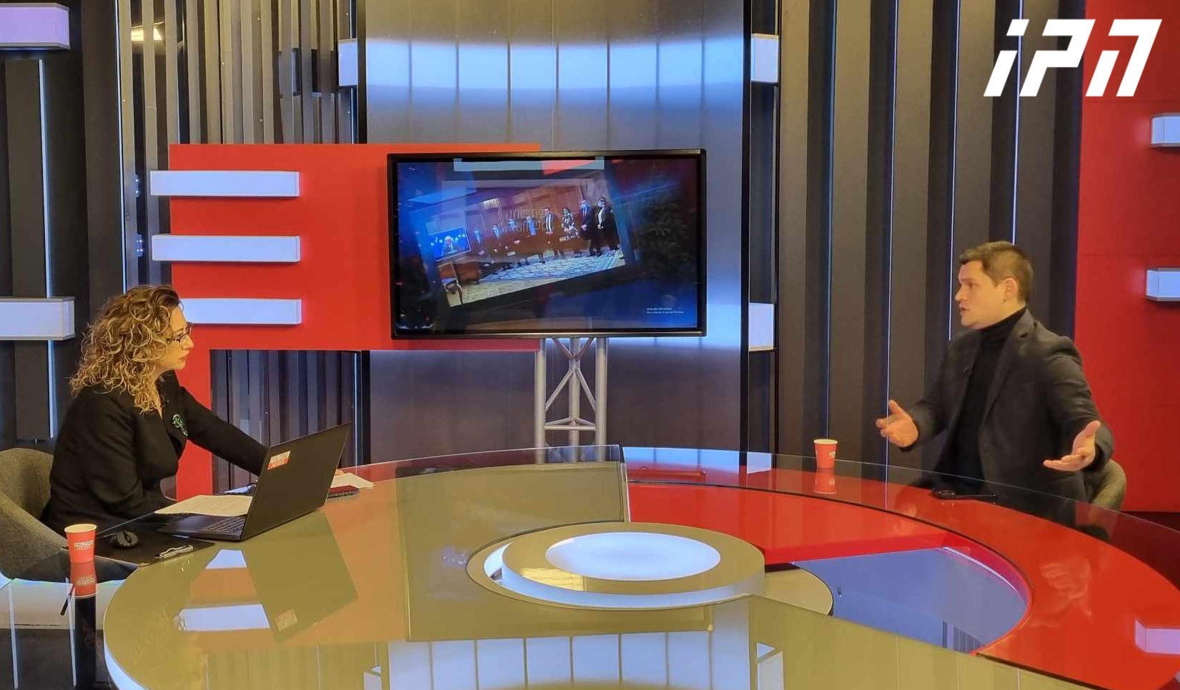 მიხეილ დაუშვილი - ოპოზიციას მეტი პასუხისმგებლობა მოეთხოვება, ცოტა მართლა თვალი გაახილონ, გამოფხიზლდნენ, აზრზე მოვიდნენ - კობახიძემ უკეთ იცის ვინ უნდა იყოს პრეზიდენტი, ვიდრე ორმა მილიონმა მოქალაქემ?