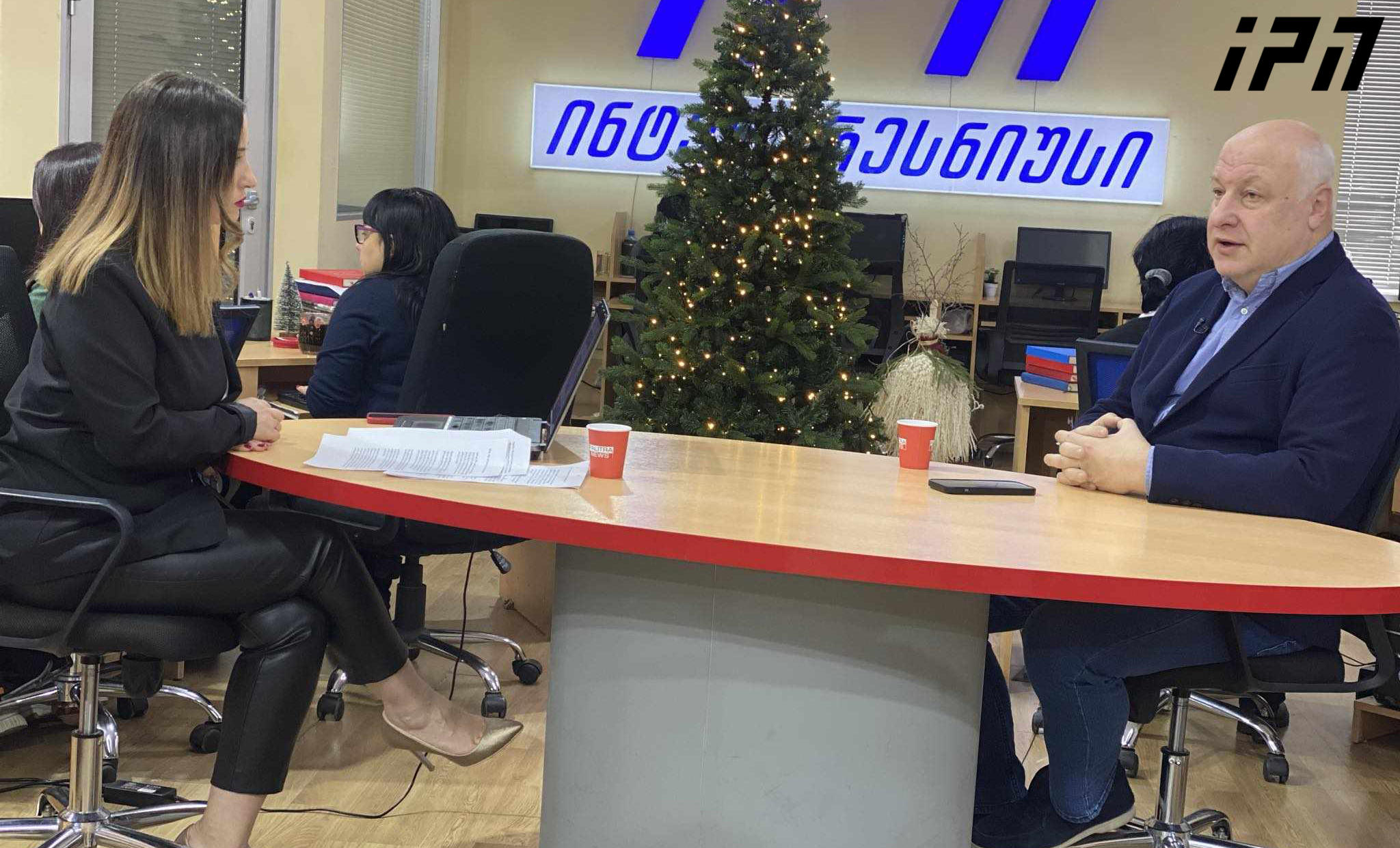 გიგი წერეთელი - წარმოუდგენელია, სახელისუფლებო პარტიაში კრიზისები არ იყოს, რაღაც ჯგუფები არ ებრძოდნენ ერთმანეთს - ალბათ, რამდენიმე მნიშვნელოვანი ფიგურა შეიცვლება