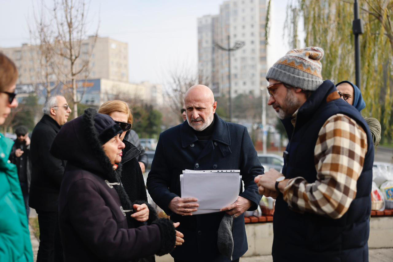 სამგორის რაიონში მცხოვრებ 23 ოჯახს საცხოვრებელი ფართები სიმბოლურ ფასად დაუკანონდა