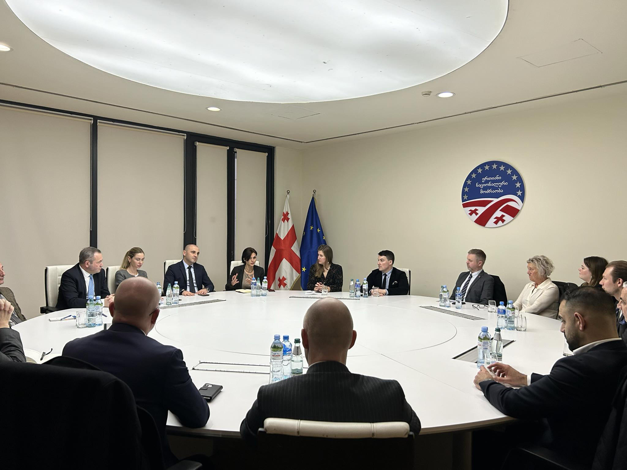 ლევან ხაბეიშვილი - ჩვენი პარტნიორების ჩართულობა მნიშვნელოვანია - უნდა ესმოდეს  "რუსულ პარტიას", რომ ვერანაირი ხელოვნური ჩარევა და გაყალბება ამ არჩევნებზე ვერ უშველის