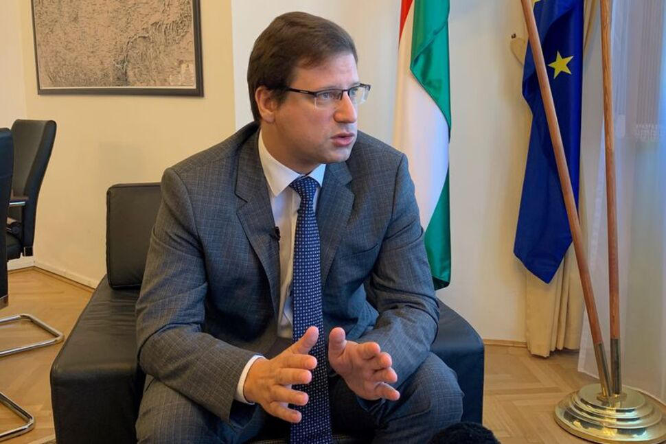 უნგრეთის პრემიერის ადმინისტრაციაში აცხადებენ, რომ უკრაინის დახმარების შესახებ ევროკავშირთან შეთანხმების მიღწევისგან უნგრეთი შორს არის