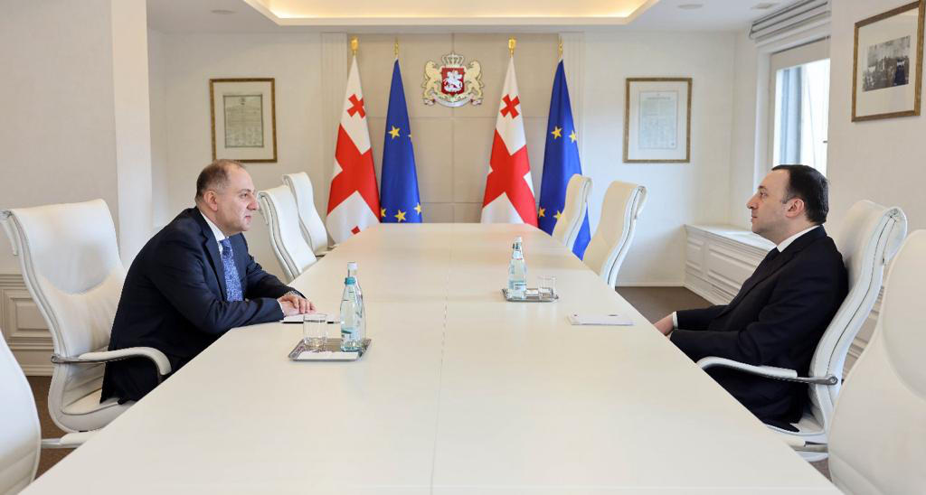 პრემიერ-მინისტრი ქუვეითის სახელმწიფოში ახლად დანიშნულ ელჩს, ნოშრევან ლომთათიძეს შეხვდა