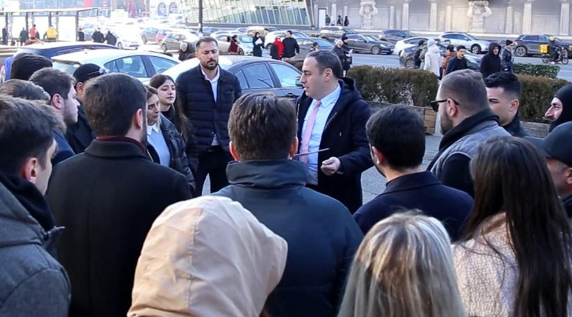 გიორგი ვაშაძე - 20-34 წლამდე ახალგაზრდებში უმუშევრობა 50%-ზე მეტია, ღარიბაშვილს ვეკითხები - დავოსში რომ იყავი, რომელ ამ კომპანიას შეხვდი, საქართველოში რომ შემოსულიყო?