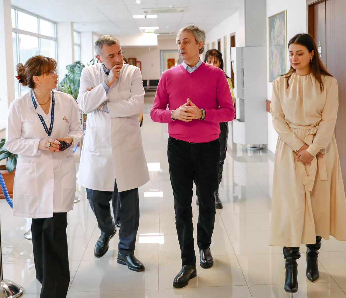 ზურაბ ჩიკვილაძე - მუნიციპალური პროგრამები თოდუას კლინიკაში წარმატებით ხორციელდება