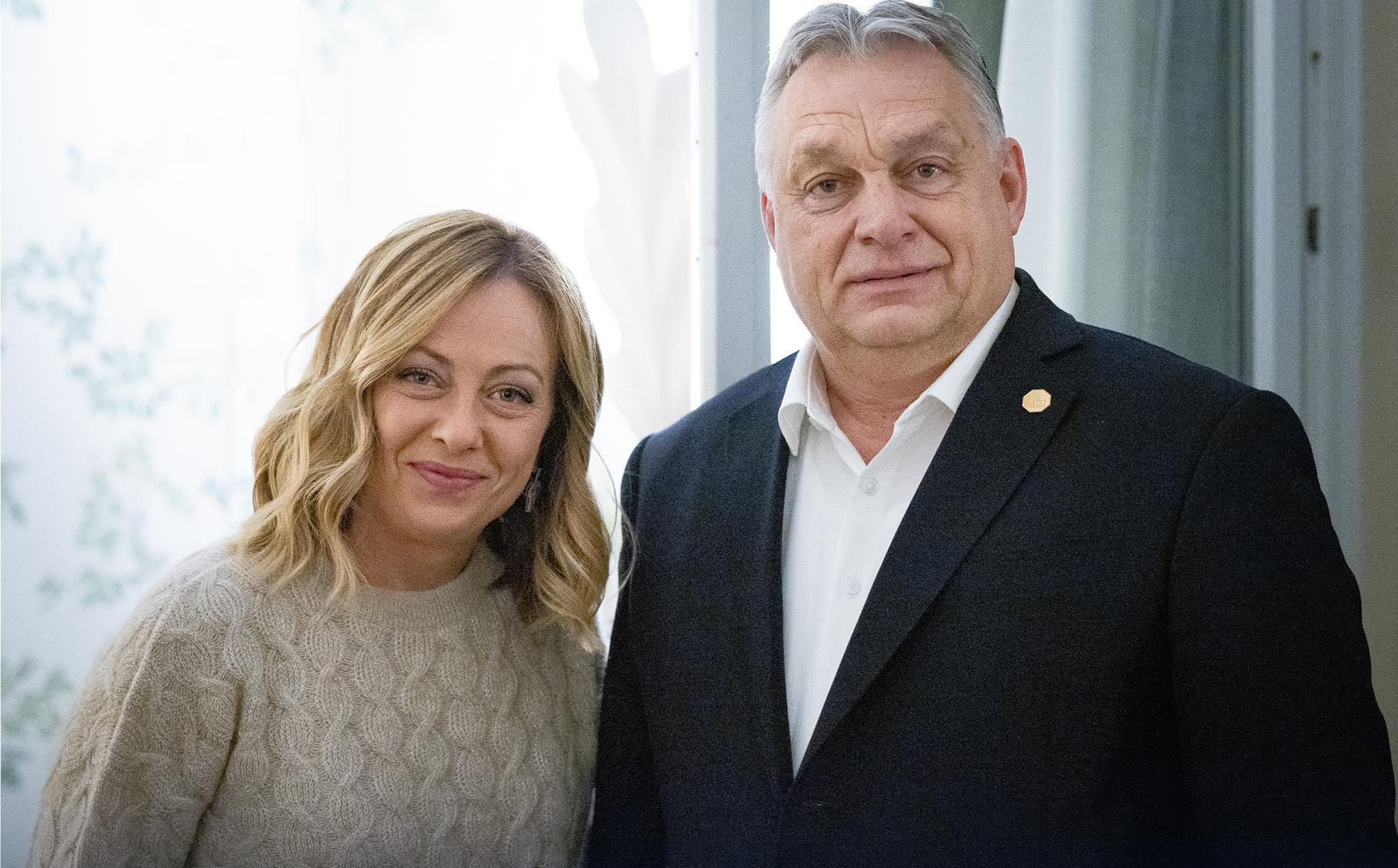 საფრანგეთის პრეზიდენტი და იტალიის პრემიერ-მინისტრი ევროკავშირის სამიტის წინ ვიქტორ ორბანს შეხვდნენ