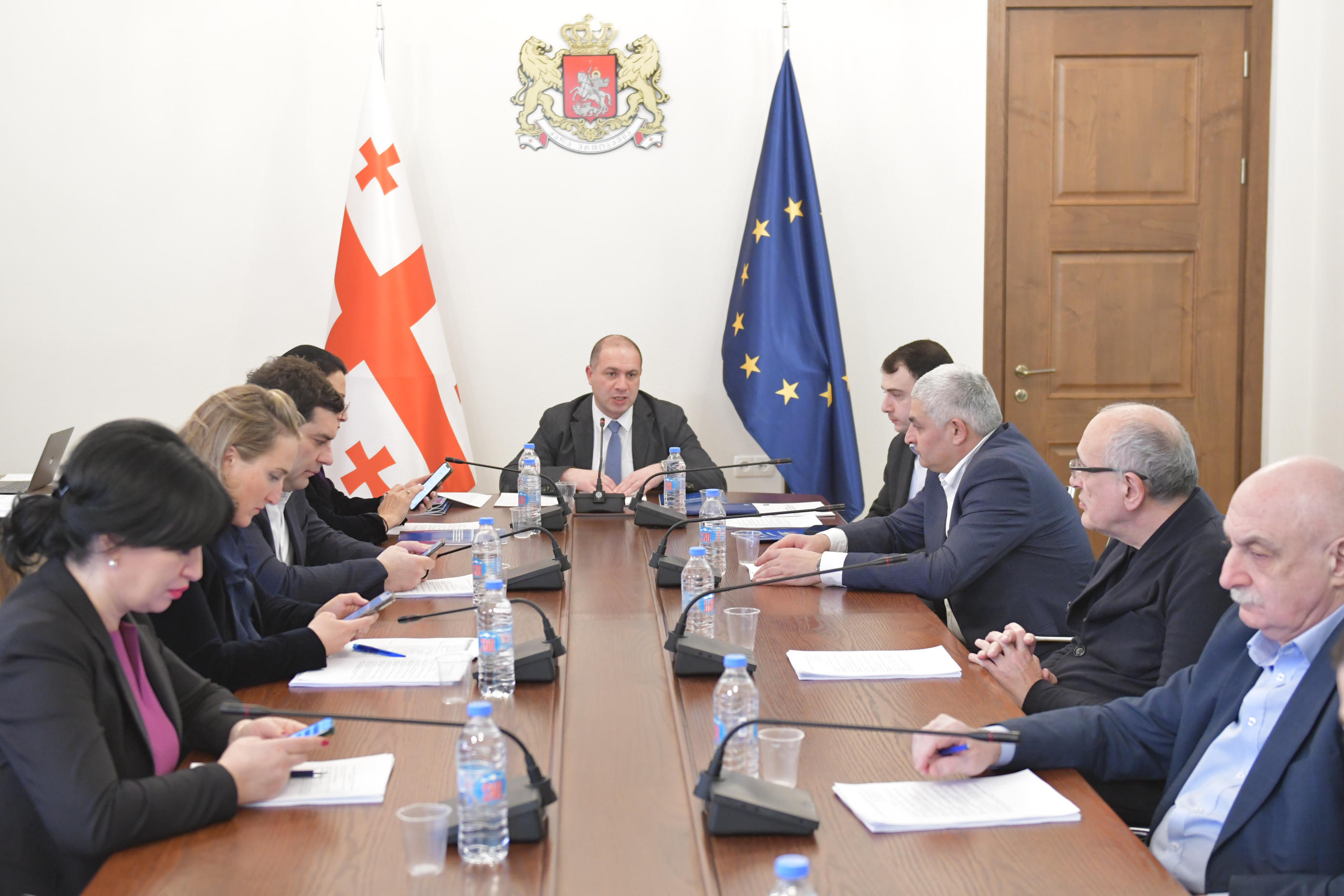 პარლამენტის განათლების, მეცნიერებისა და ახალგაზრდულ საქმეთა კომიტეტის სხდომაზე თემატური მოკვლევის ანგარიში მოისმინეს