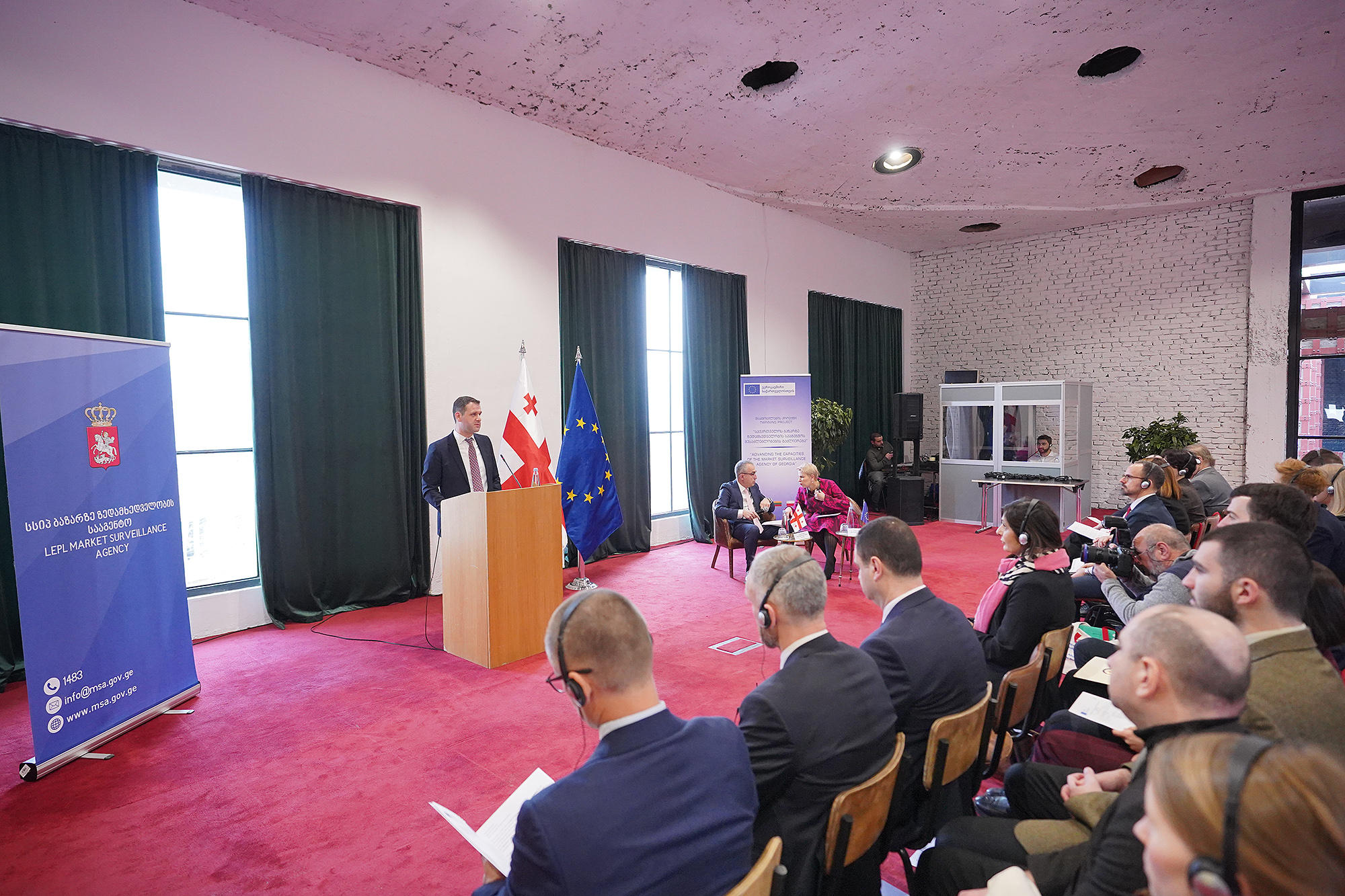 გენადი არველაძე ბაზარზე ზედამხედველობის სააგენტოს მხარდამჭერი ევროკავშირის დაფინანსებული დაძმობილების პროექტის ოფიციალურ გახსნაში მონაწილეობდა