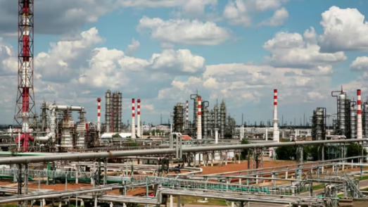 რუსეთის ქალაქ ვოლგოგრადში ერთ-ერთ უდიდეს ნავთობგადამამუშავებელ ქარხანას ხანძარი გაუჩნდა