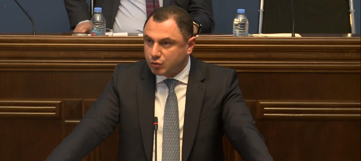 გიორგი ამილახვარი - 1000-ზე მეტი სკოლა დარჩა დასაკომპლექტებელი, ჩვენ გამოვაცხადებთ და დავიწყებთ ახალ კონკურსებს დარჩენილ სკოლებში