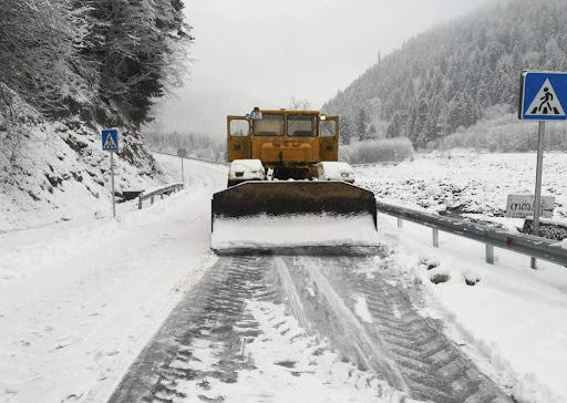 საქართველოს საავტომობილო გზების დეპარტამენტი  - ნაქერალას უღელტეხილზე ავტოტრანსპორტის მოძრაობა აკრძალულია