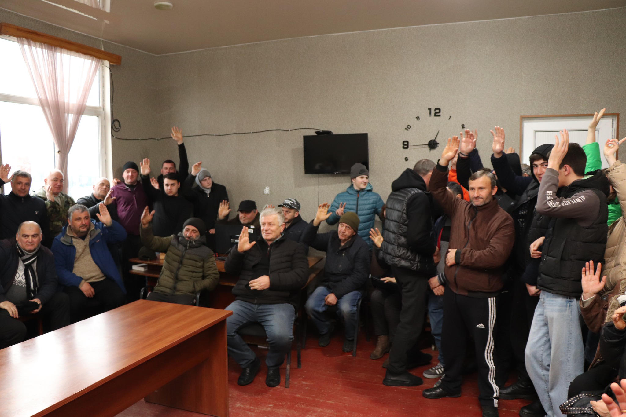 ხობის მუნიციპალიტეტის სოფლებში დასახლების საერთო კრებები და მოსახლეობასთან კონსულტაცია გაიმართა