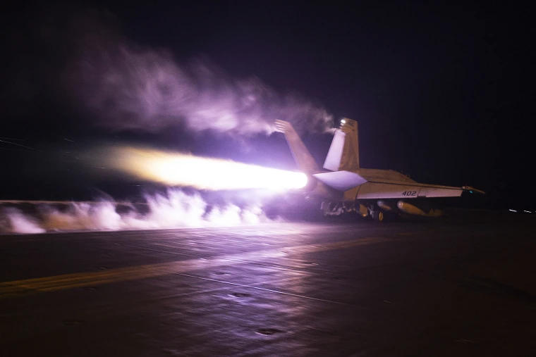 აშშ-ის ცენტრალური სარდლობა - იემენში „ჰუსიტების“ დრონებს დავარტყით, რომლებიც გარდაუვალ საფრთხეს წარმოადგენდნენ