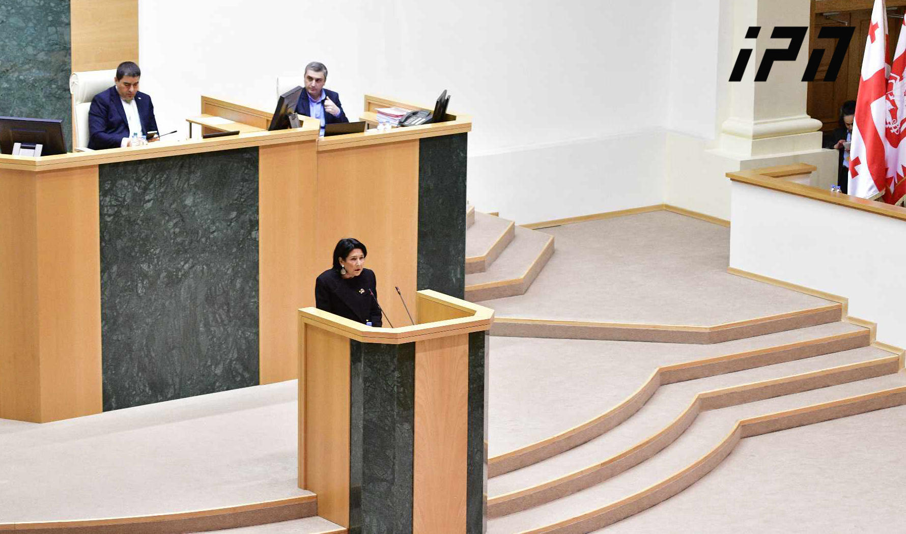 პრეზიდენტი - ელიტურმა კორუფციამ ახალი მასშტაბი მიიღო, რაც იმის მაჩვენებელია, რომ ელიტის მადას ზღვარი არ გააჩნია