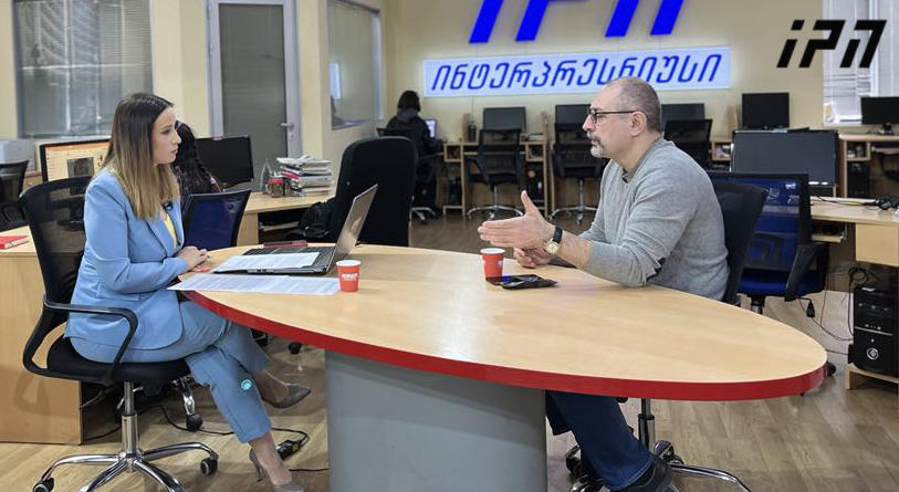 გიორგი რუხაძე არ გამორიცხავს, რომ მიხეილ სააკაშვილი სალომე ზურაბიშვილს გულისხმობდეს მის განცხადებაში, რომ „დაახლოებით ხვდება, ვინ იკვეთება პრეზიდენტობის კანდიდატად“