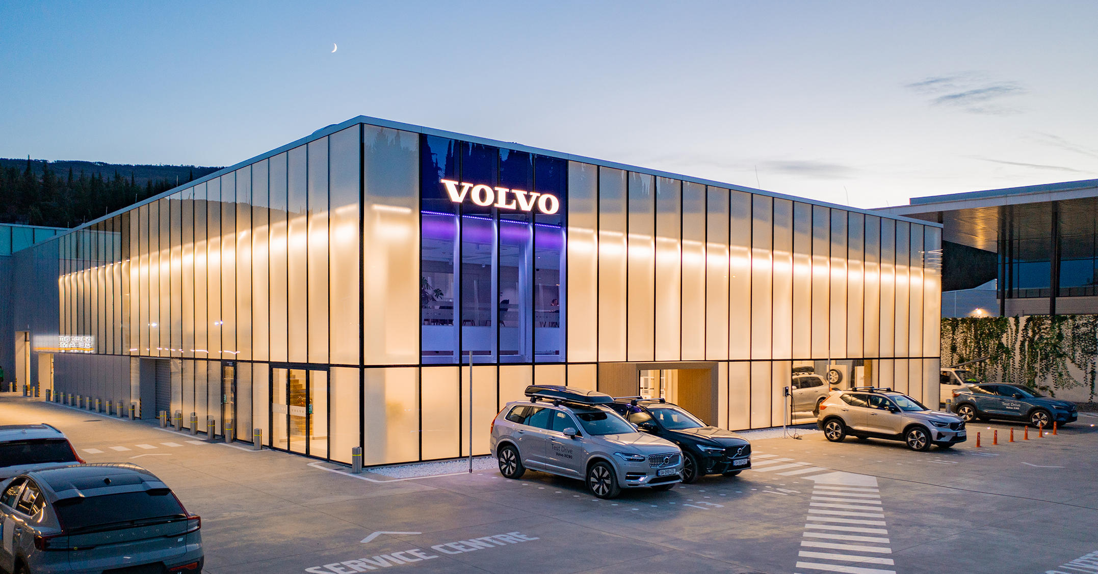 გაყიდვების 45%-იანი ზრდა და საერთაშორისო ჯილდოები - „ვოლვო ქარ კავკასიის“ 2023 წლის წარმატება