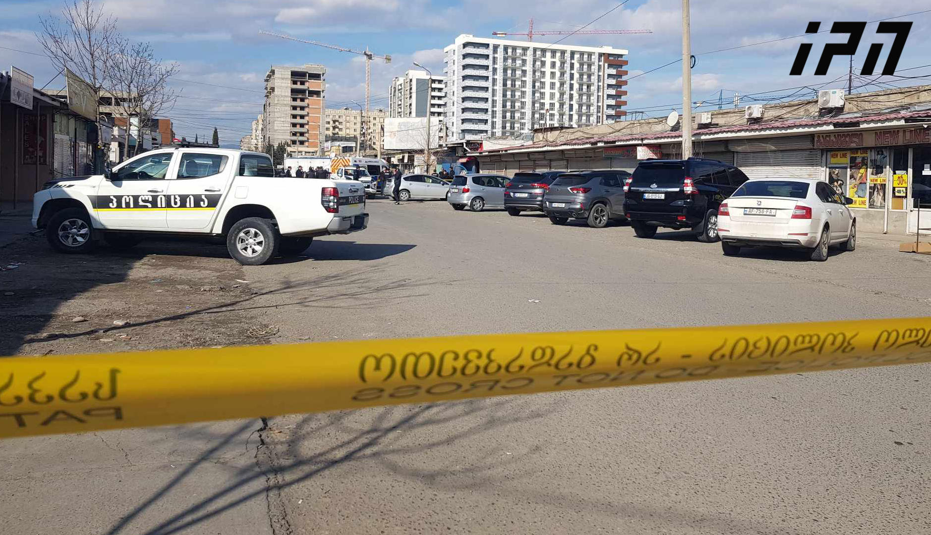 ე.წ. სტამბოლის ბაზრობაზე 4 პირის მკვლელობისა და ერთის დაჭრის ფაქტზე დაკავებულის ძმის ადვოკატი - როგორ აღმოჩნდა შენახული იარაღი ბრალდებულის ხელში, მისმა ძმამ არ იცის - ის დუმილის უფლებას იყენებს