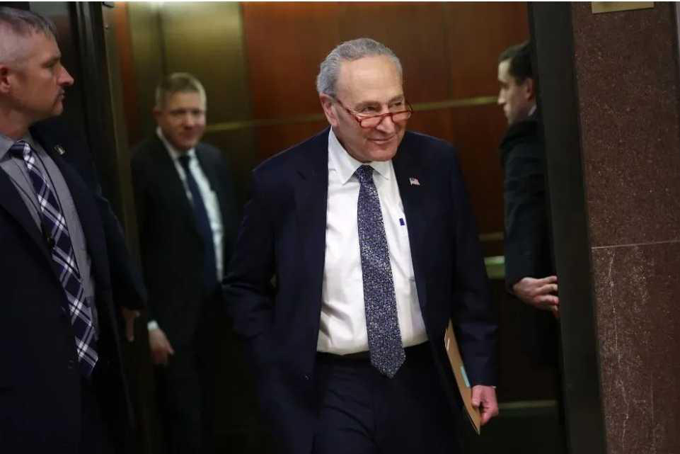 აშშ-ის სენატმა უკრაინის დაფინანსების კანონპროექტის განხილვას მხარი დაუჭირა