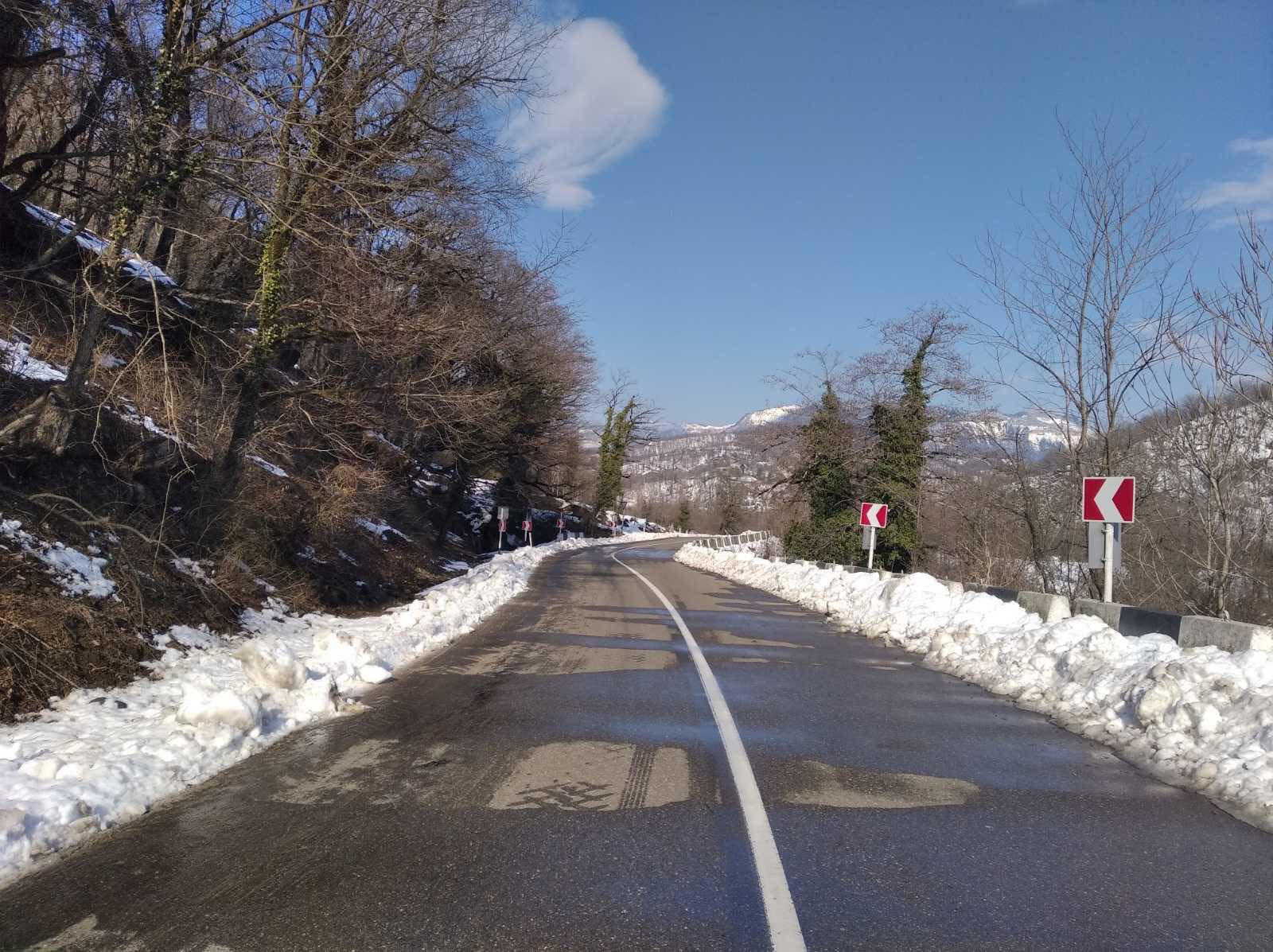 ქუთაისი(ჭომა)-ალპანა-მამისონის უღელტეხილის გზის 130-ე კმ-ზე ავტოტრანსპორტის მოძრაობა აღდგა